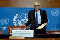 جلسة مشتركة بين وفدي النظام والمعارضة السوريين في جنيف 