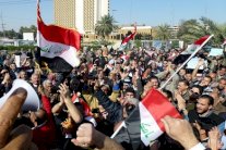 نوري المالكي يزور الرمادي التي تشهد معارك بين القوات العراقية ومسلحين