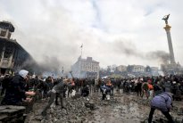 الحلف الاطلسي يحذر اوكرانيا من اعادة النظر في الشراكة معها