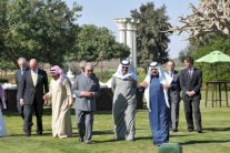 الأمير تشارلز يستهل جولته الخليجية بزيارة السعودية