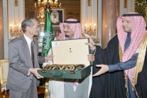 إحتفاء ياباني كبير بالأمير سلمان