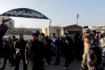 الثورة السورية بين 