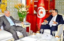 إستقرار تونس رهين 