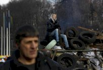 هولاند يشدد في اتصال مع بوتين على