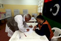 منع ناخبين مجددا من التصويت في ليبيا