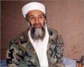 مجند سابق في القاعدة يشهد في محاكمة صهر بن لادن