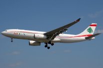 المالكي سيعاقب من منعوا طائرة لبنانية من الهبوط في بغداد