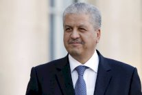 عبد المالك سلال... الرجل الذي وهبه بوتفليقة ثقته التامة