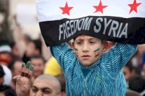 بريطانيا: سنحول دون امتداد الصراع السوري لعام رابع