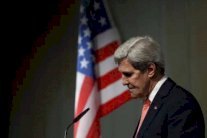 كيري: اميركا والاتحاد الأوروبي مستعدان لاتخاذ