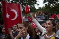 تركيا: تظاهرات بعد مقتل فتى خلال احتجاجات في ميدان تقسيم