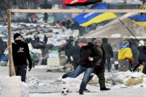  كييف لن تتدخل في القرم وتامل في ان يجد الغربيون حلا للازمة 