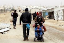 وفاة طفلين سوريين أثر حريق شب في بيتهم المتنقل في الزعتري