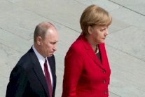 ميركل تخشى سياسة بوتين المستقبلية