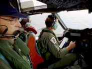 الأحوال الجوية الرديئة تعيق جهود البحث عن