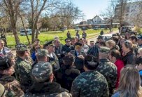 كاميرون يستبعد إرسال مراقبين دوليين لمنطقة القرم 