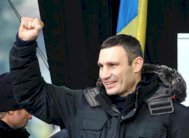 بوروشينكو وكليتشكو يتفقان في لندن على