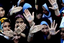 ايران تنتقد قرارا للبرلمان الاوروبي حول حقوق الانسان 