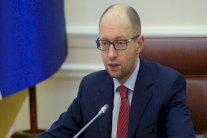 رئيس الوزراء الاوكراني يتهم روسيا بالسعي الى