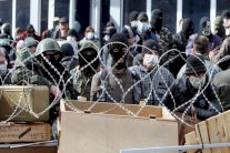 المتظاهرون الموالون لروسيا: دونيتسك 