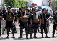 مصادمات خلال محاكمة مسؤولين سابقين من عهد بن علي في تونس