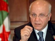 وزير الخارجية الجزائري يصل الرياض