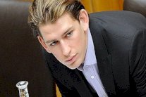  وزير الخارجية النمساوي يزور ايران واسرائيل اواخر نيسان