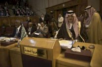 اجتماع لمجلس التعاون الخليجي في الرياض لمحاولة تسوية الازمة مع قطر