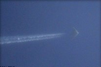 طائرة غامضة تحلق في الولايات المتحدة