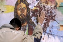 مسيحيون يرفضون اختلاق قصص استهدافهم في سوريا 