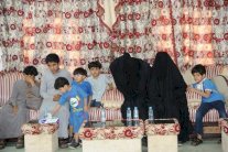 لماذا حرّكت السعودية طائرة خاصة من أجل مي وأمينة ومن هما؟