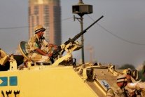 سناتور ديموقراطي يعرقل استئناف دفع المساعدة الاميركية للجيش المصري