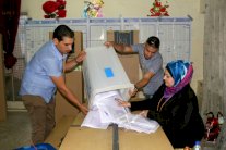 دعوة السنّة للتوحّد والتنسيق مع الشيعة والأكراد لإبعاد المالكي