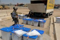 بدء عمليات فرز وعد أصوات الناخبين في عموم العراق