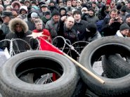 تعليق كافة الرحلات الجوية من والى منطقة دونيتسك في اوكرانيا 