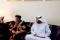 البابا تواضروس للشيخ خليفة: أنت خير خلف لخير سلف