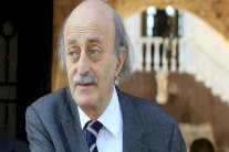 وليد جنبلاط ساخرًا: النظام السوري حريص على القانون والمؤسسات!