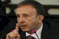 رئيس البرلمان يدعو السوريين إلى التصويت بكثافة في الانتخابات الرئاسية