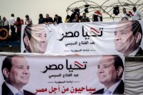 السيسي مرشح حذر ويحسب حركاته بدقة