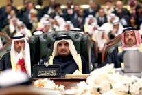 قطر تطلب إبعاد سعوديين واماراتيين أساؤوا إليها