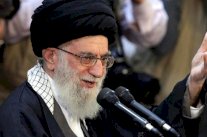 خامنئي يهاجم واشنطن ويتهمها باثارة 