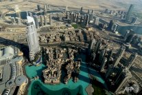 انتعاش دبي على كل لسان في العالم