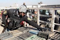 علاقات تركيا الخطرة قد تكون وراء احتجاز الرهائن في العراق