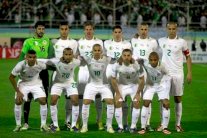 الجزائر في المونديال: استثمار سياسي وتغطية لواقع أليم