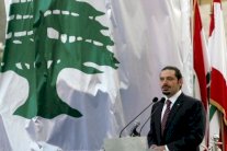 تقارب بين المستقبل وحزب الله بمباركة أميركية