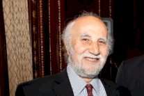 فؤاد عجمي الأميركي الكامل