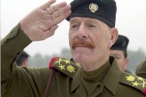 مقاتلو داعش يحاربون أنصار صدام في كركوك