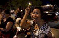 انشاء مجموعة تايلاندية في المنفى في مواجهة المجلس العسكري الحاكم