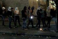 الاردن يدين مقتل الفتى الفلسطيني ومنع المصلين من الوصول الى الاقصى