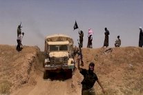 الافراج عن 32 سائق شاحنة تركيا كانوا محتجزين في العراق